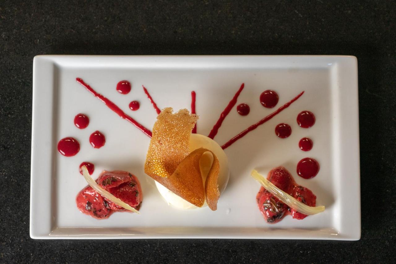 Le Toi Du Monde Bed & Breakfast ฟลูเมต์ ภายนอก รูปภาพ