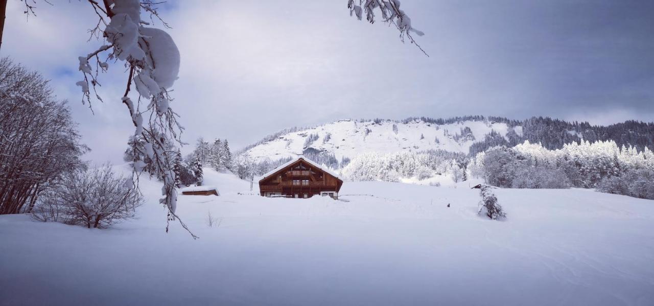 Le Toi Du Monde Bed & Breakfast ฟลูเมต์ ภายนอก รูปภาพ