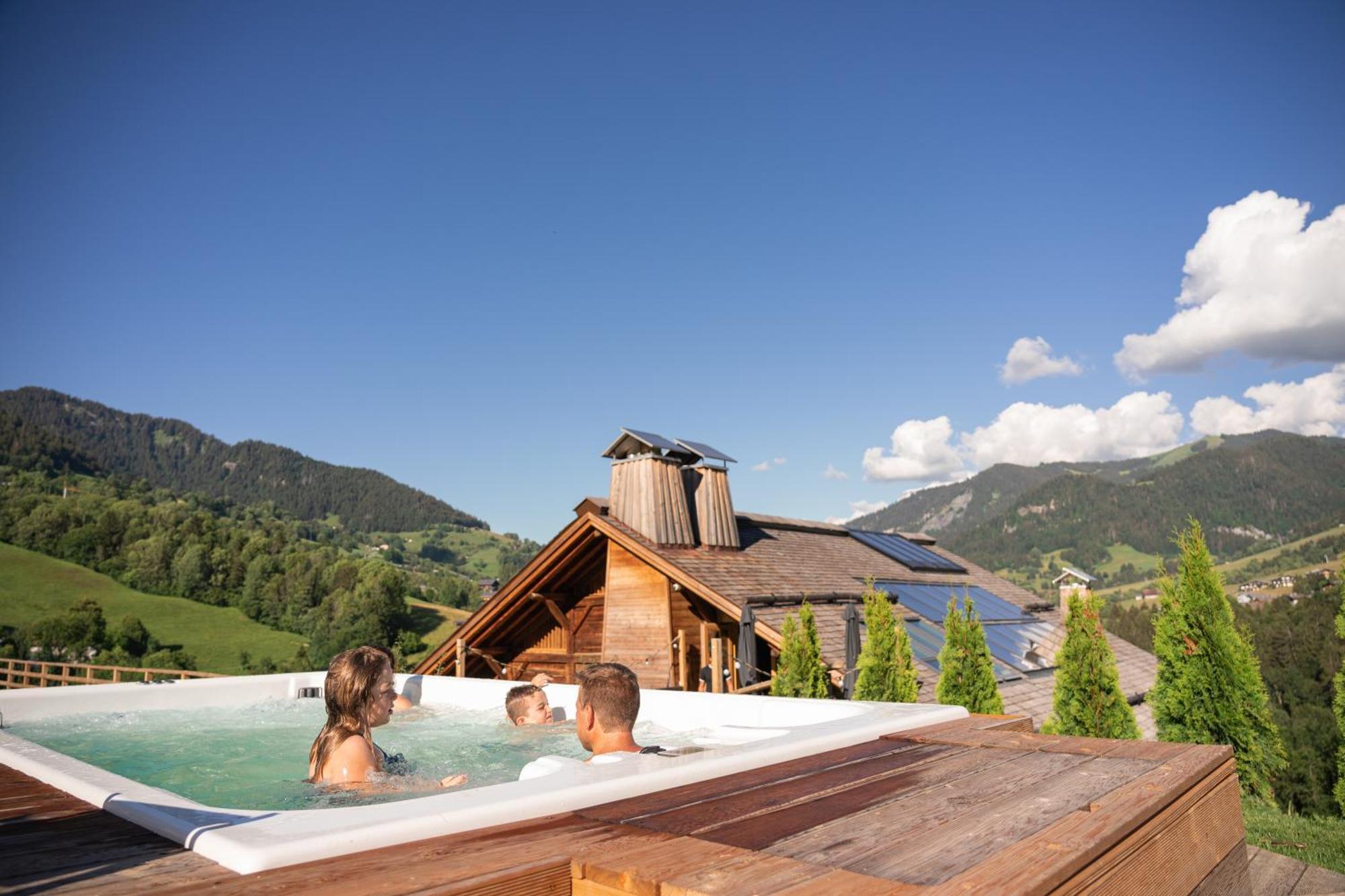 Le Toi Du Monde Bed & Breakfast ฟลูเมต์ ภายนอก รูปภาพ