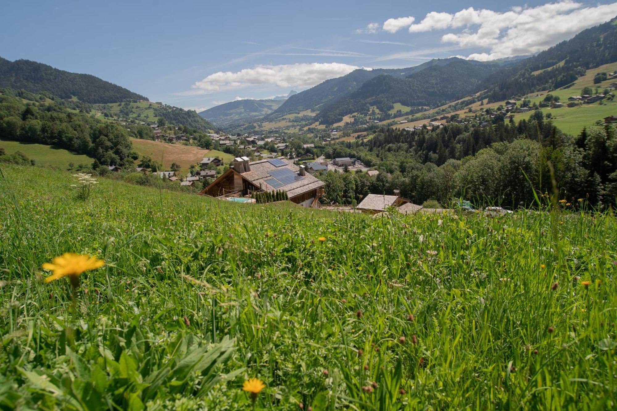 Le Toi Du Monde Bed & Breakfast ฟลูเมต์ ภายนอก รูปภาพ